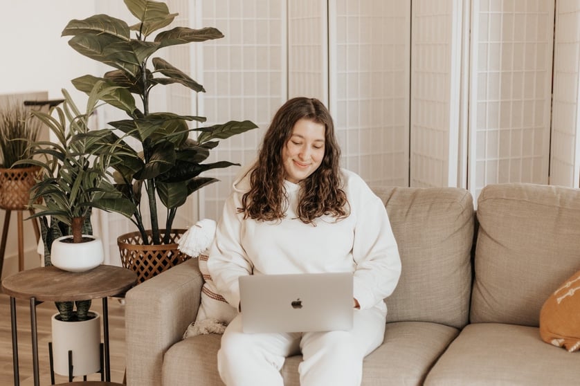 scale influencer campaigns cover photo